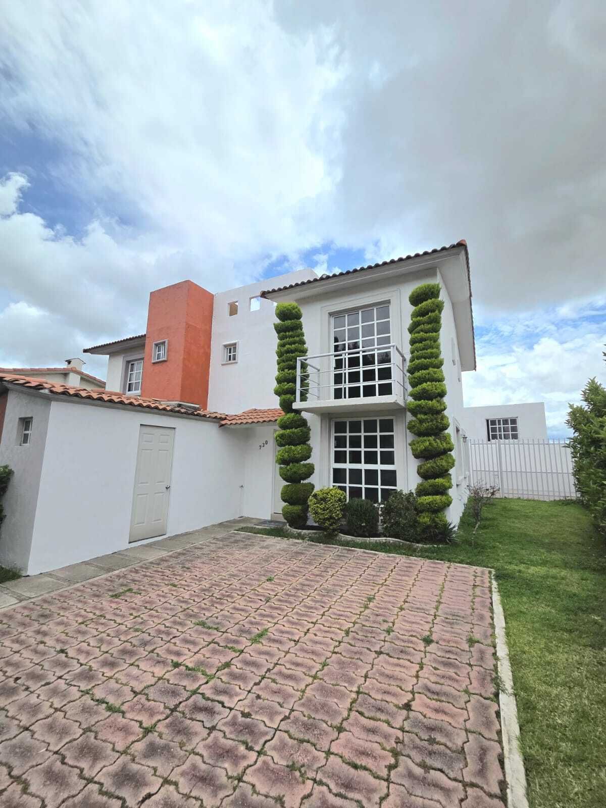 1 de 26: FACHADA
