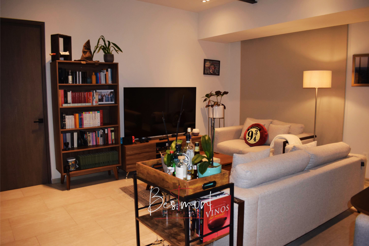 3 de 38: Sala (sin muebles)