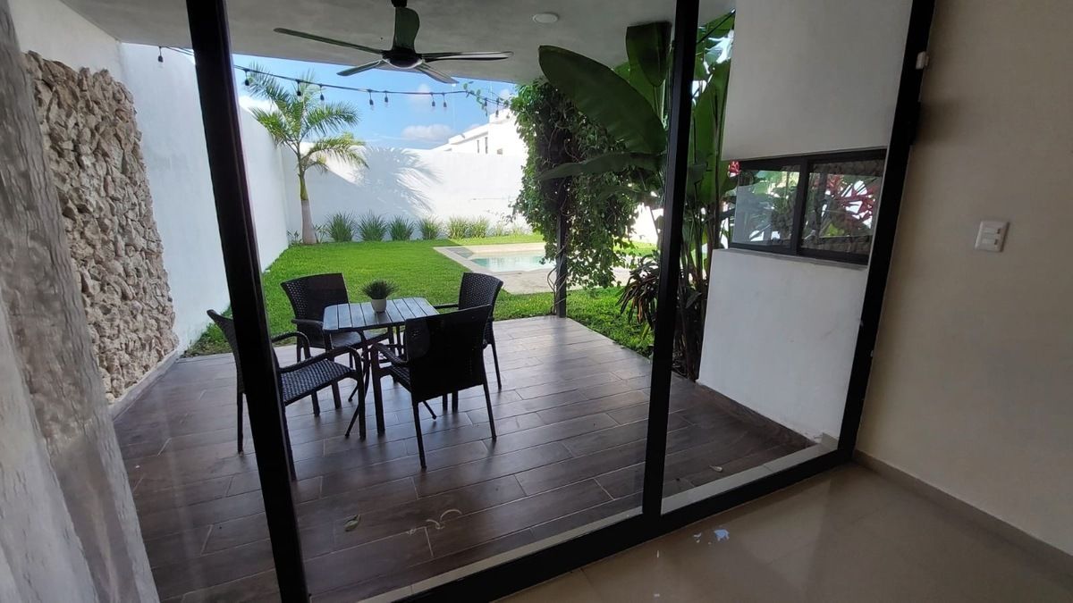 18 de 22: Terraza Techada