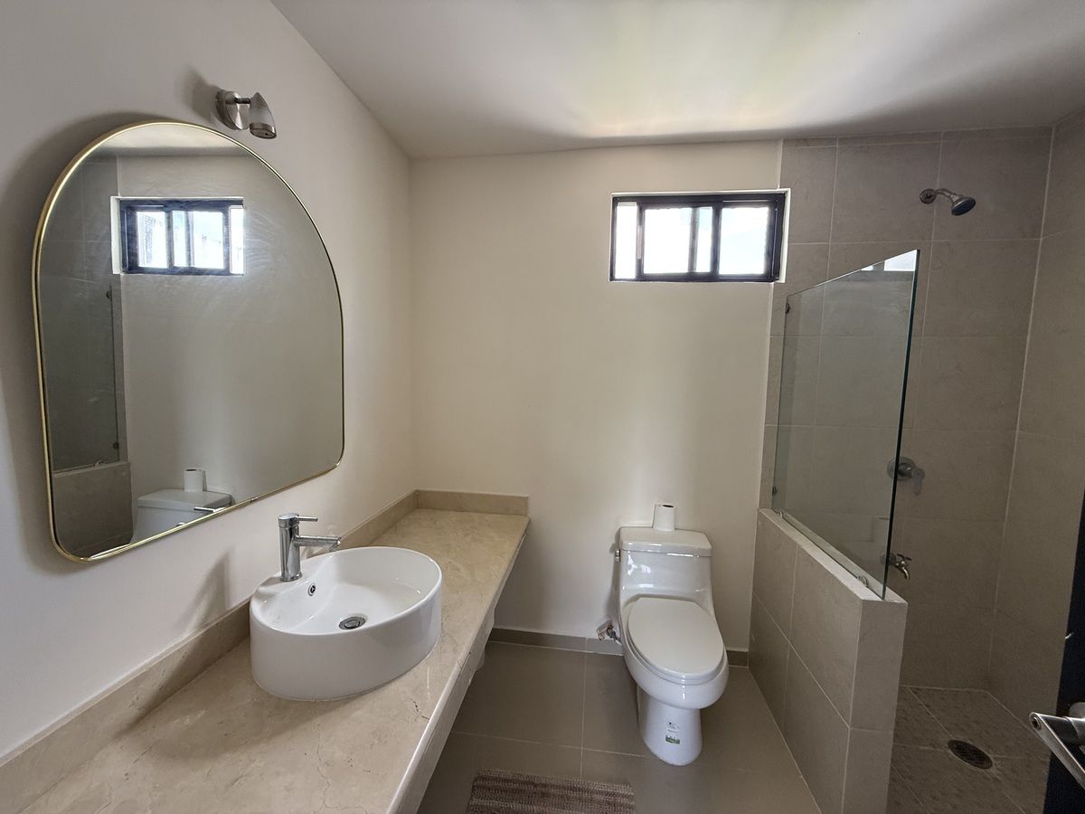 12 de 22: Baño, Habitación Principal