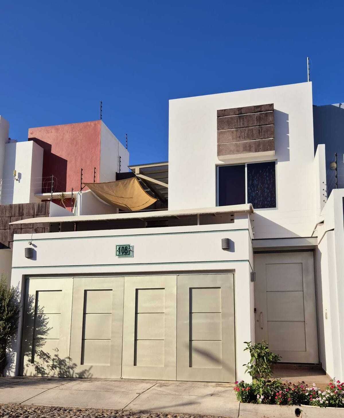 Casa en VENTA en ESMERALDA NORTE, Colima, Colima.