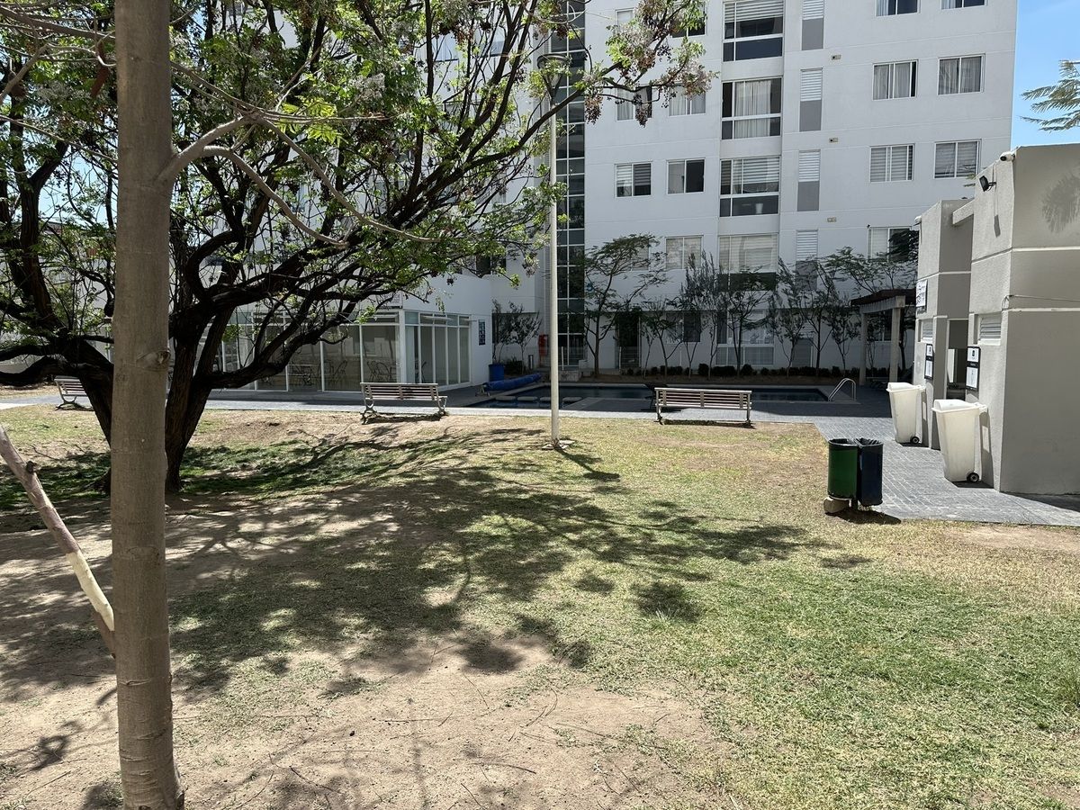 3 de 18