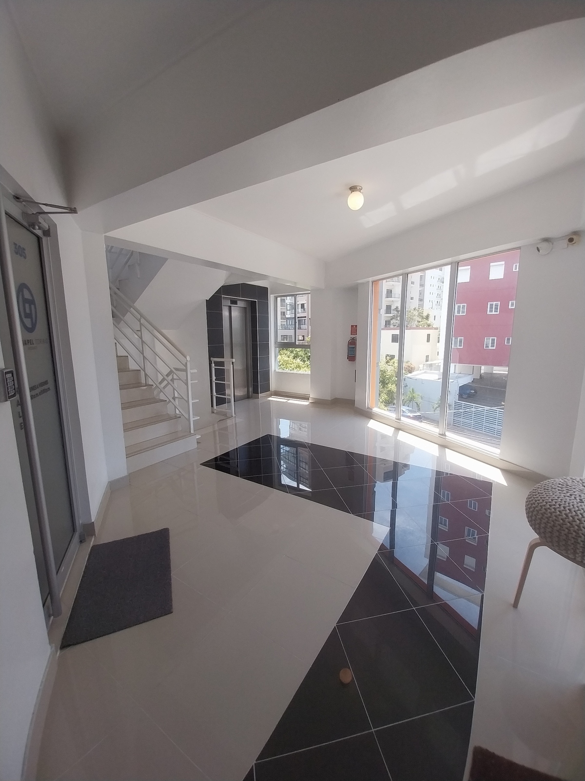 Oficinas en Venta Evaristo Morales, Santo Domingo