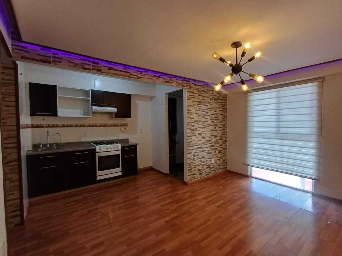 1 of 14: Sala comedor - cocina