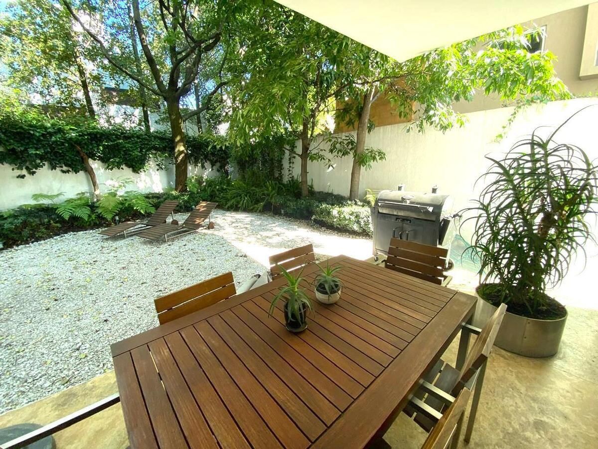 14 de 29: jardín trasero