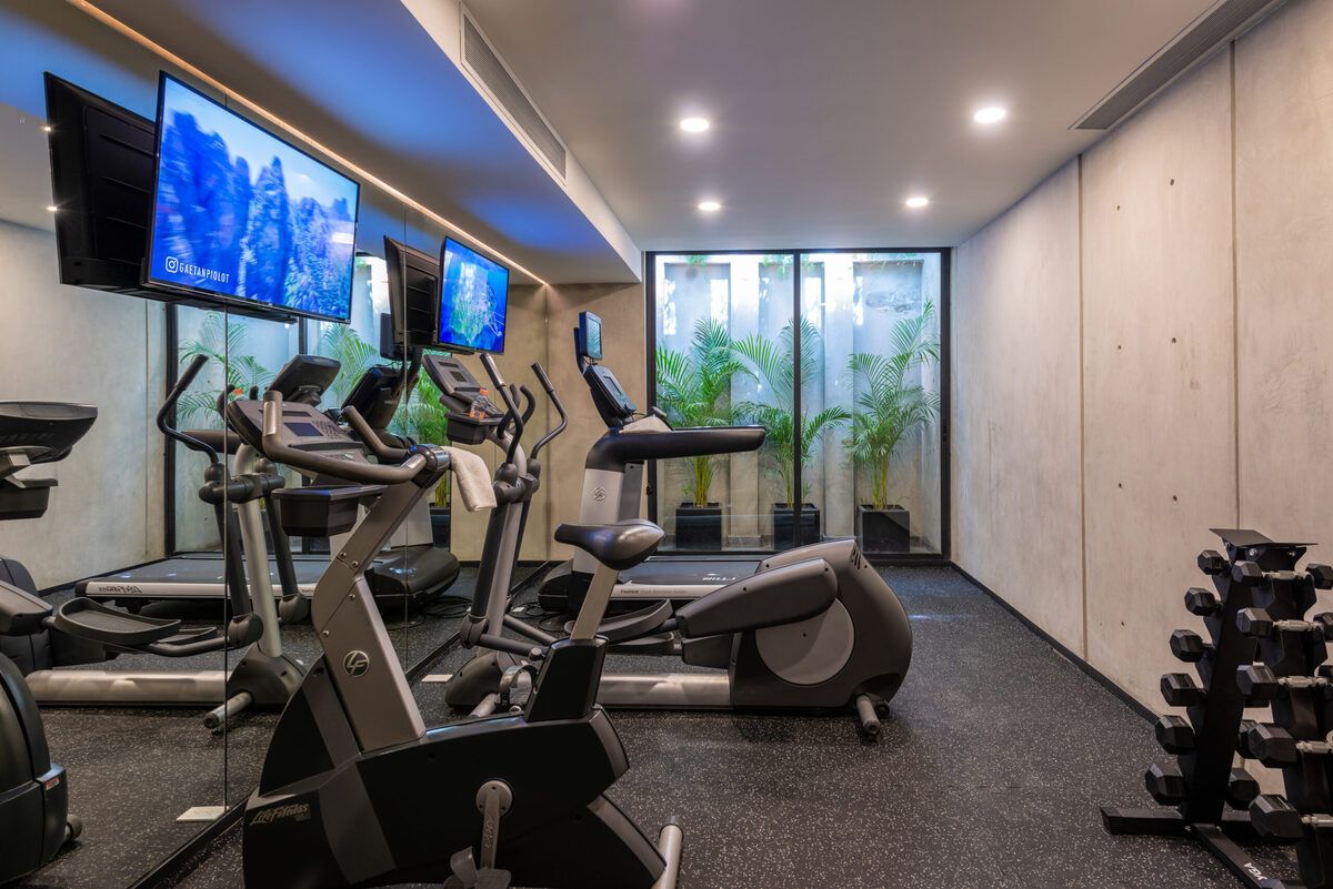 4 de 9: Gym - Escaladoras