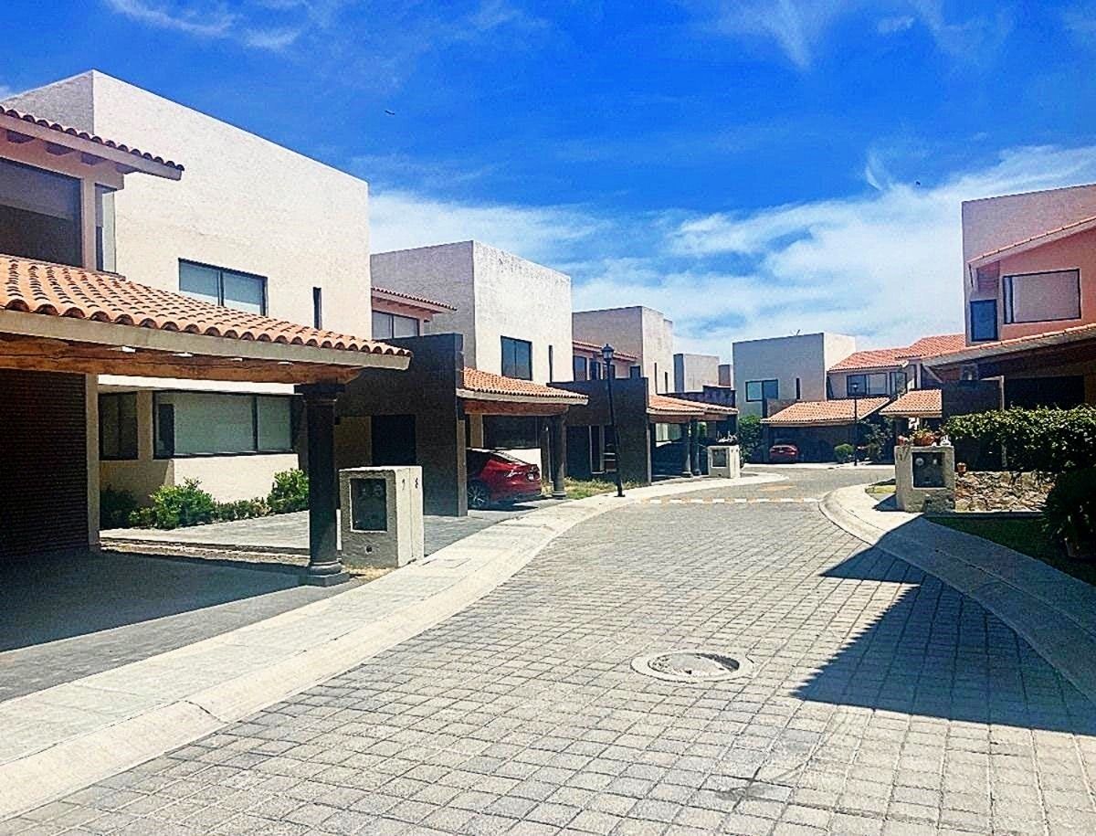 VENTA DE CASA en Balvanera Polo y Country Club Corregidora, Qro.