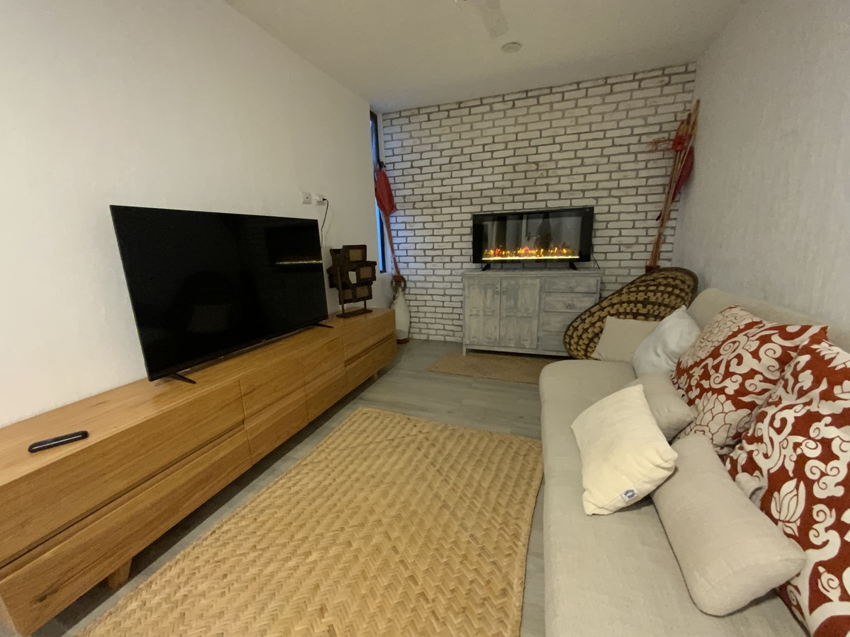 23 of 29: Sala de estar