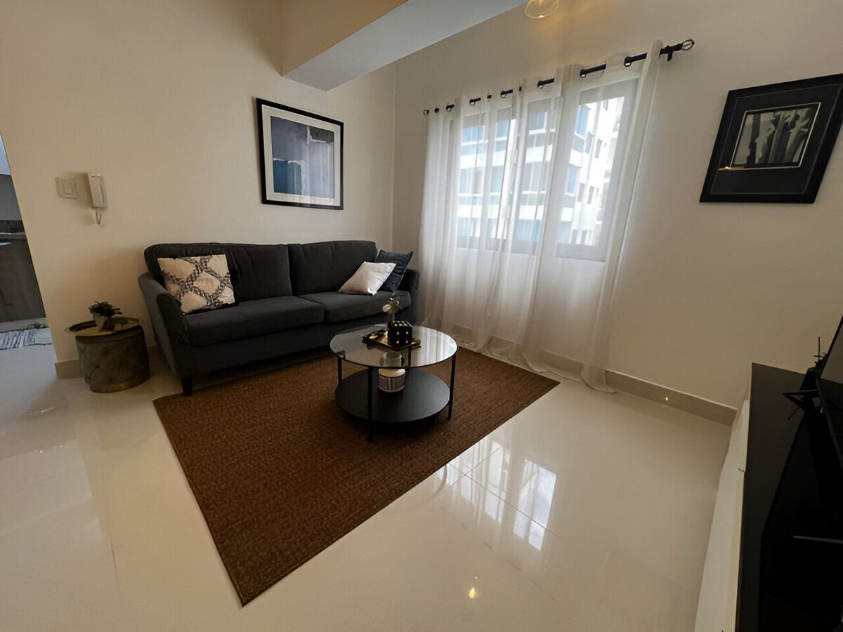2 de 16: Sala