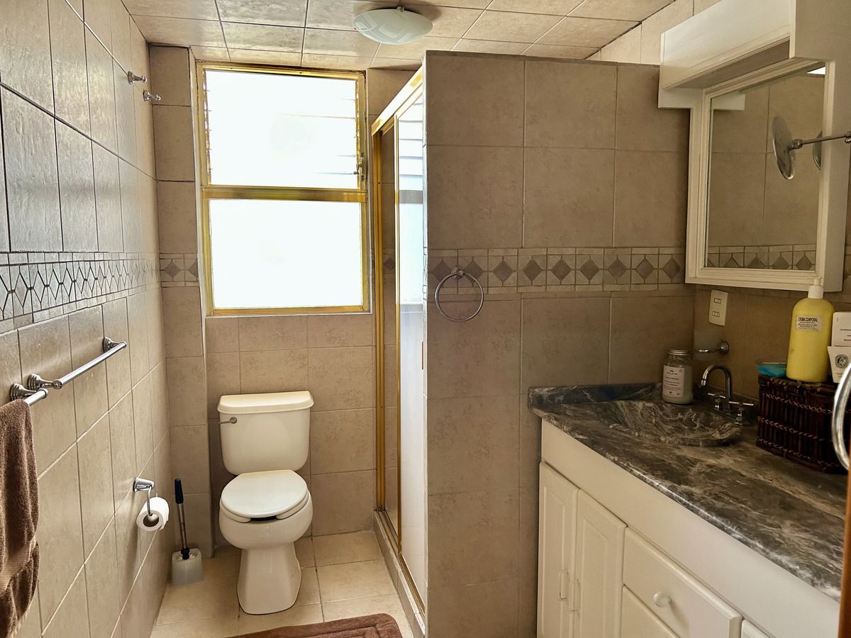 5 of 19: BAÑO RECAMARA PRINCIPAL