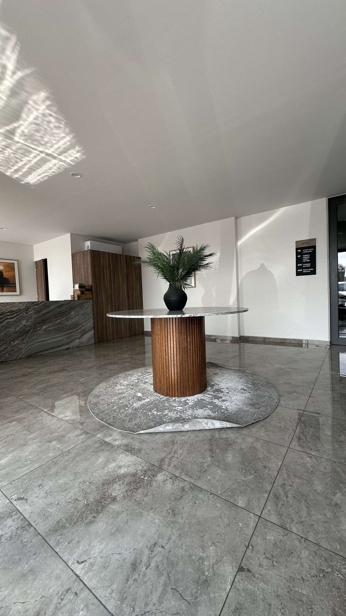 3 de 15: Lobby