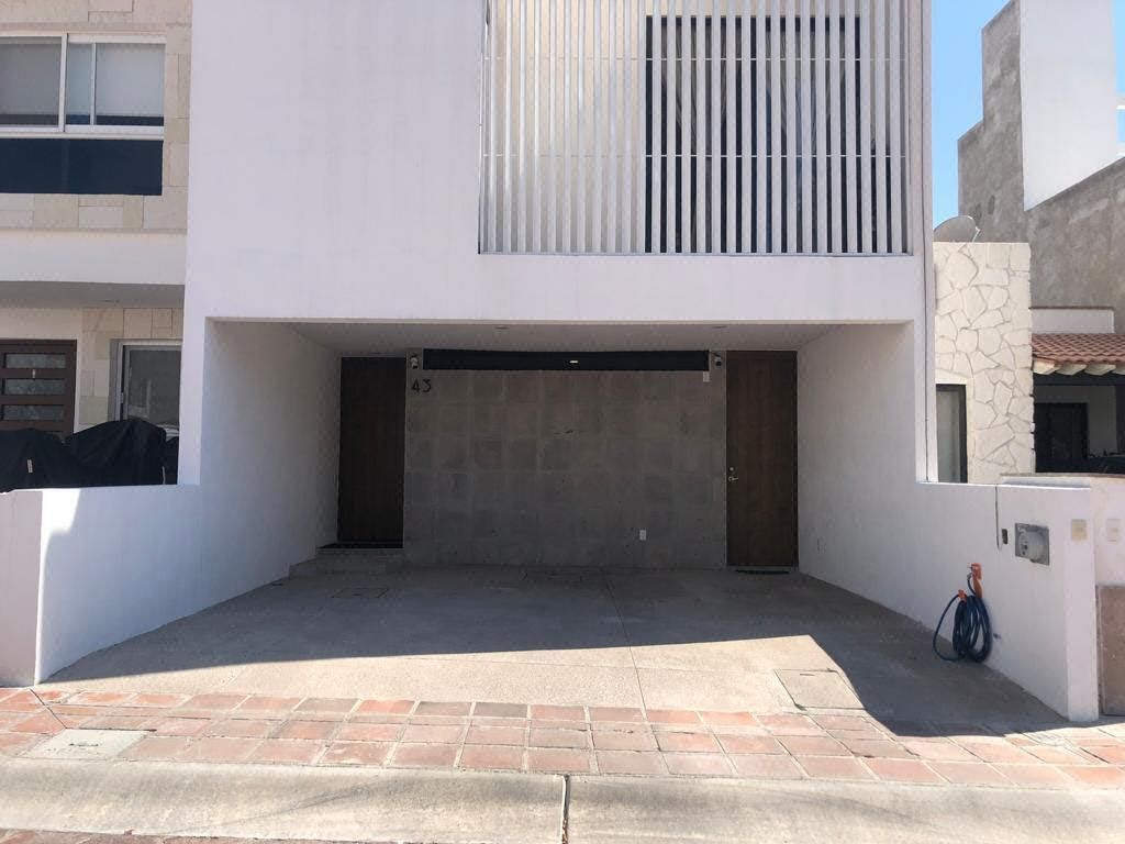 CMKB-CASA EN VENTA EN SCHOENSTATT, CORREGIDORA.(ZONA HOSPITAL) - foto 1