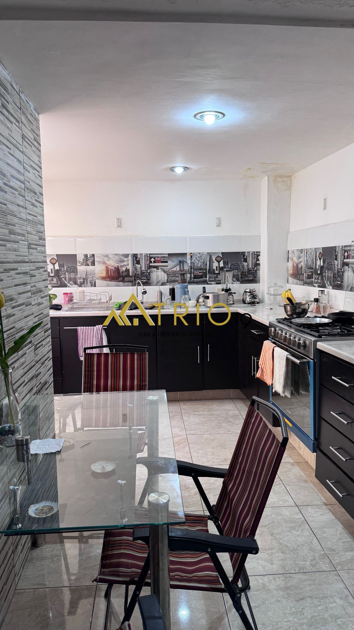 4 of 6: Cocina