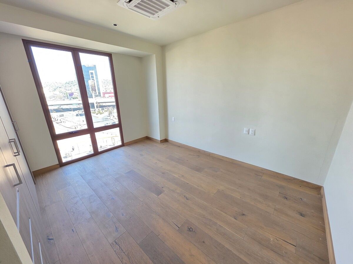 11 de 33: HABITACION SECUNDARIA