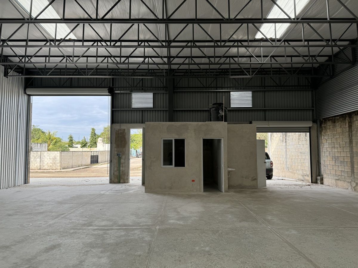 Commercial Storage Unit in Plan de Ayala Sur III, Mérida, photo 5 of 7