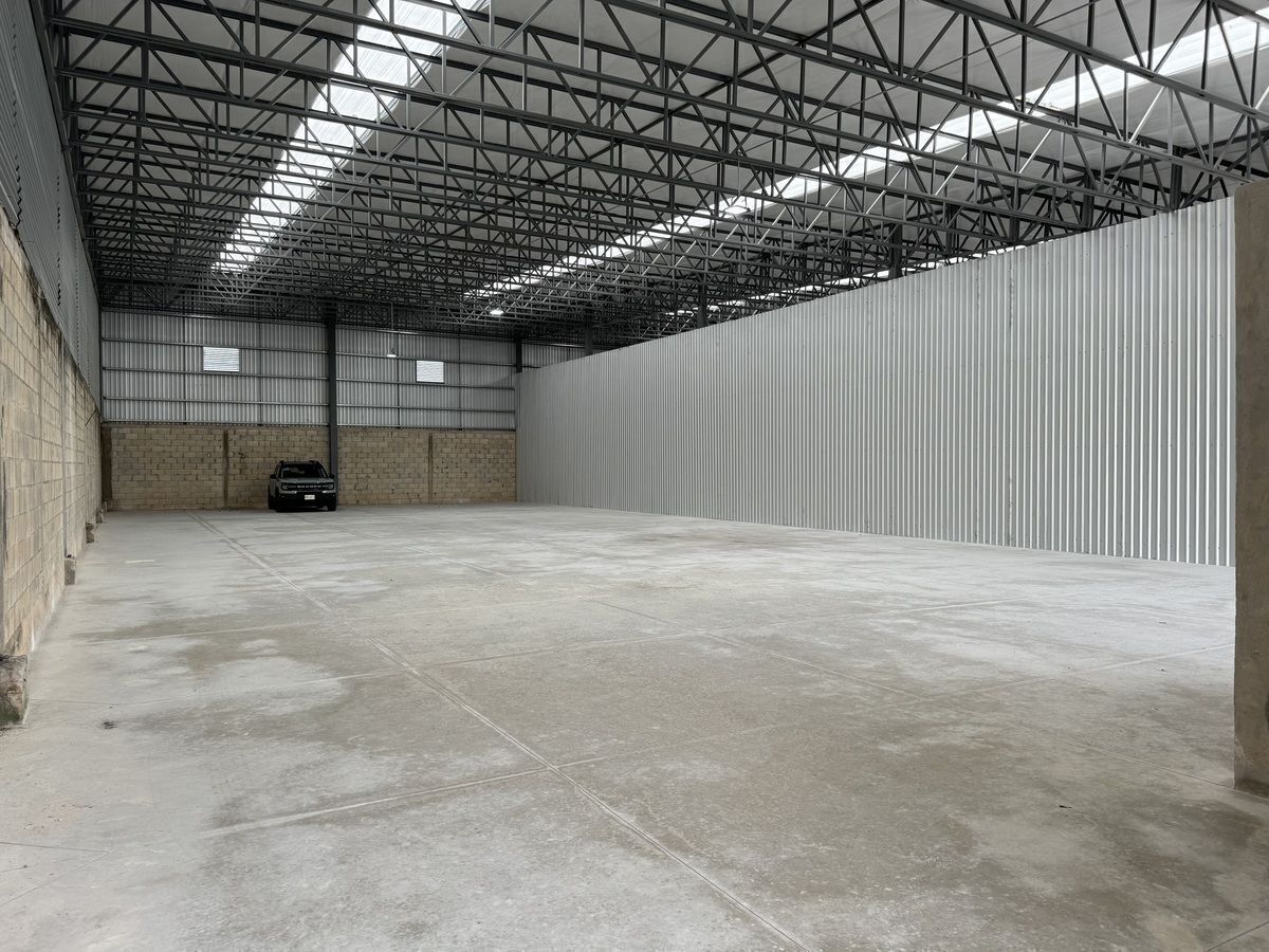 Commercial Storage Unit in Plan de Ayala Sur III, Mérida, photo 6 of 7