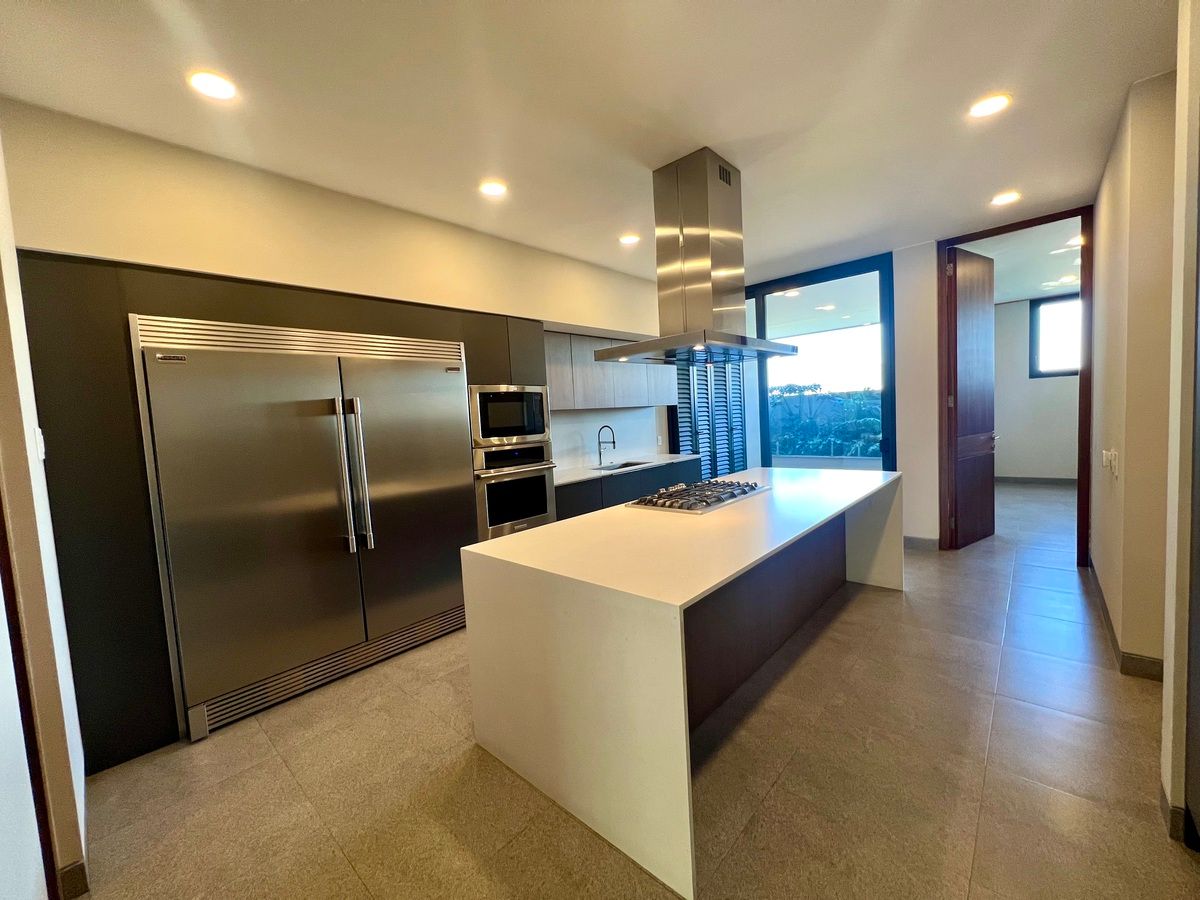 6 de 28: cocina equipada