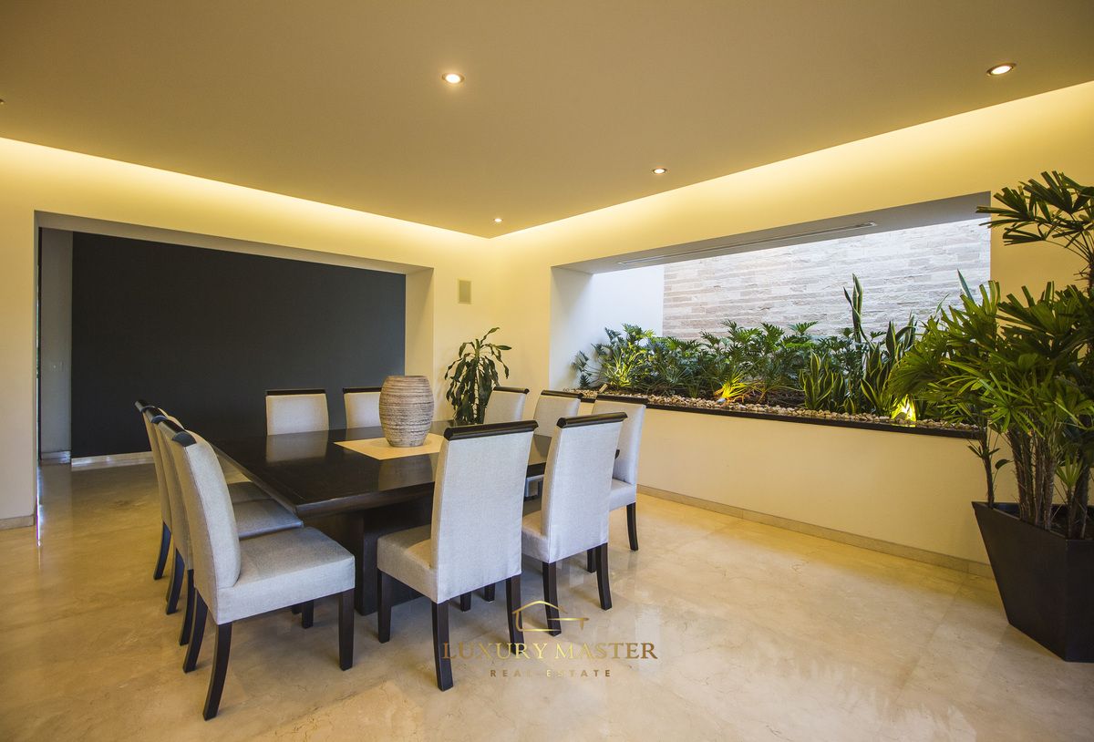 4 de 45: Comedor de casa en venta en club de golf las lomas zapopan