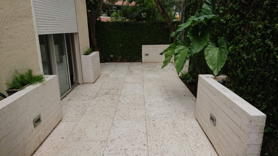2 de 16