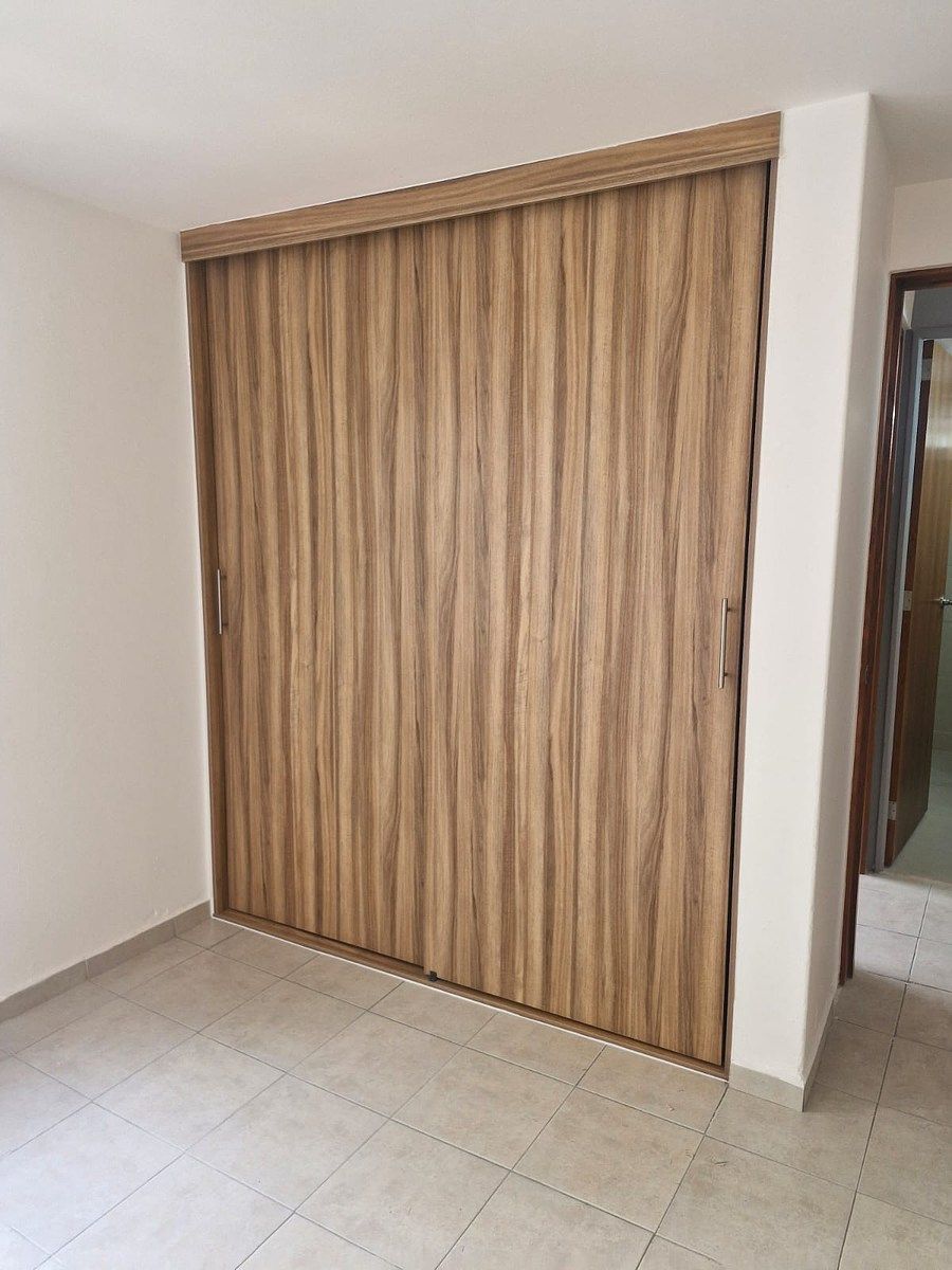 18 de 21: Closet nuevo en cada recámara