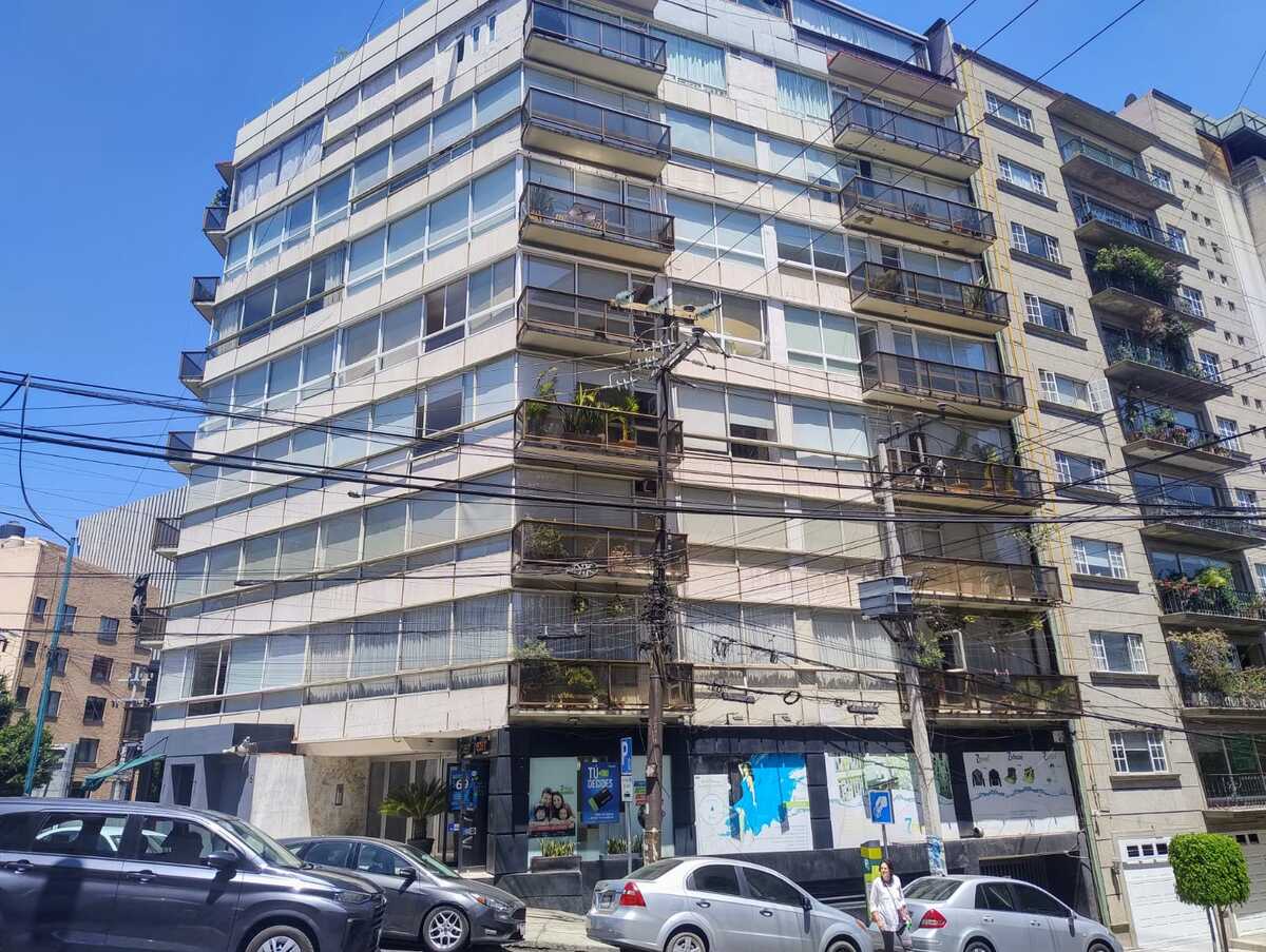 1 de 25: Fachada edificio