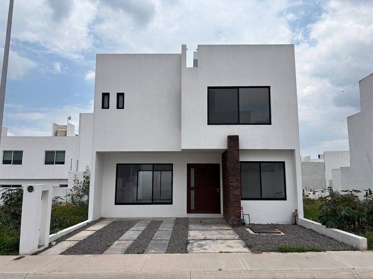 NOVA CASA À VENDA NO ZENLIFE II COM JARDIM NO TELHADO Código: 10DH, foto 1 de 21