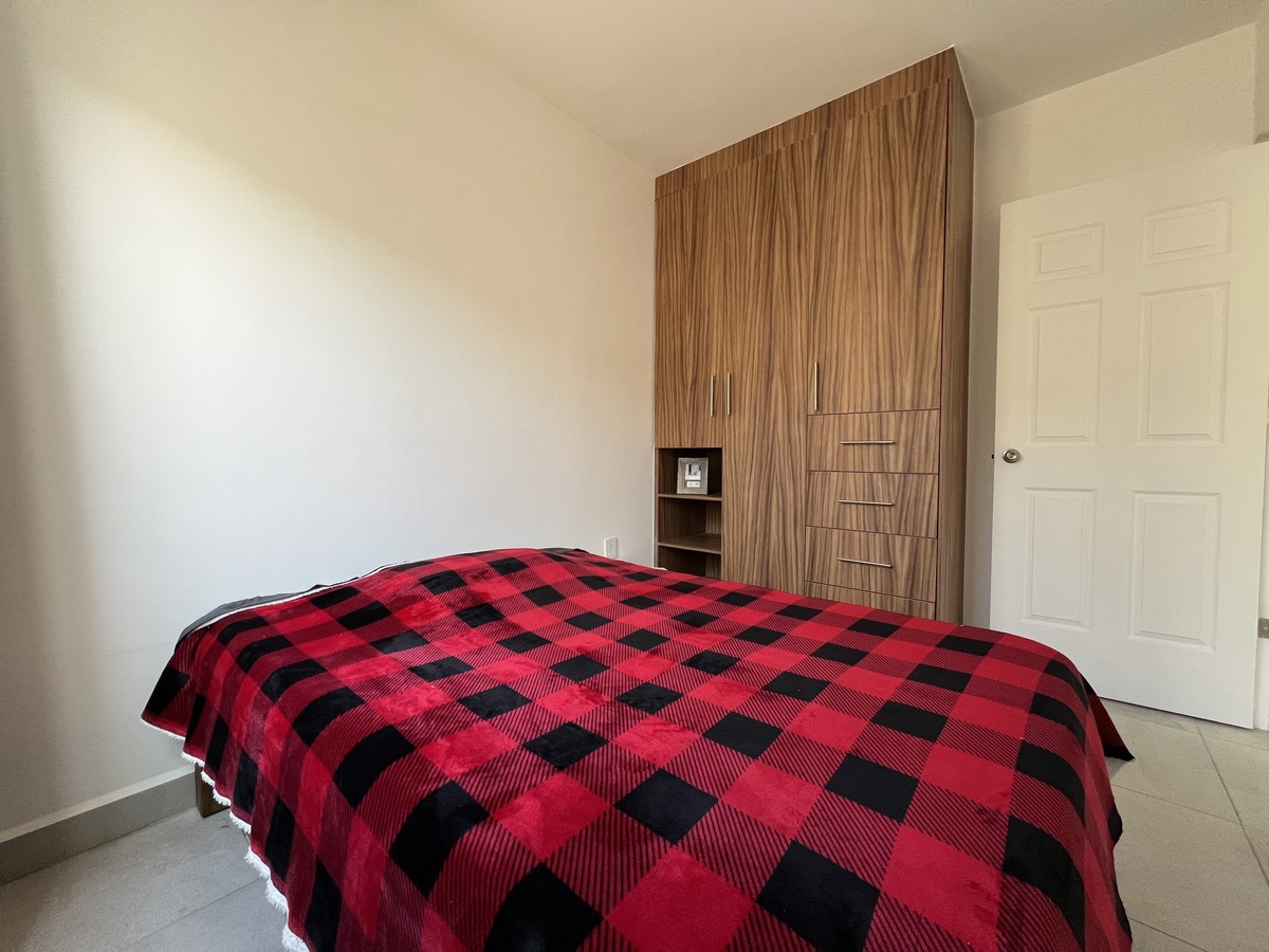 15 de 24: Recámara secundaria