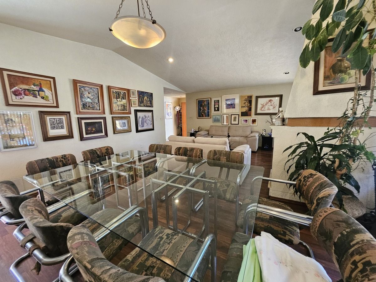 Casa en condominio en Venta en Villa Navon con 3 Recámaras, 2 Baños y 220 Metros Cuadrados | luxxu