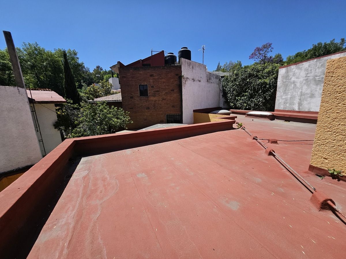 9 de 44