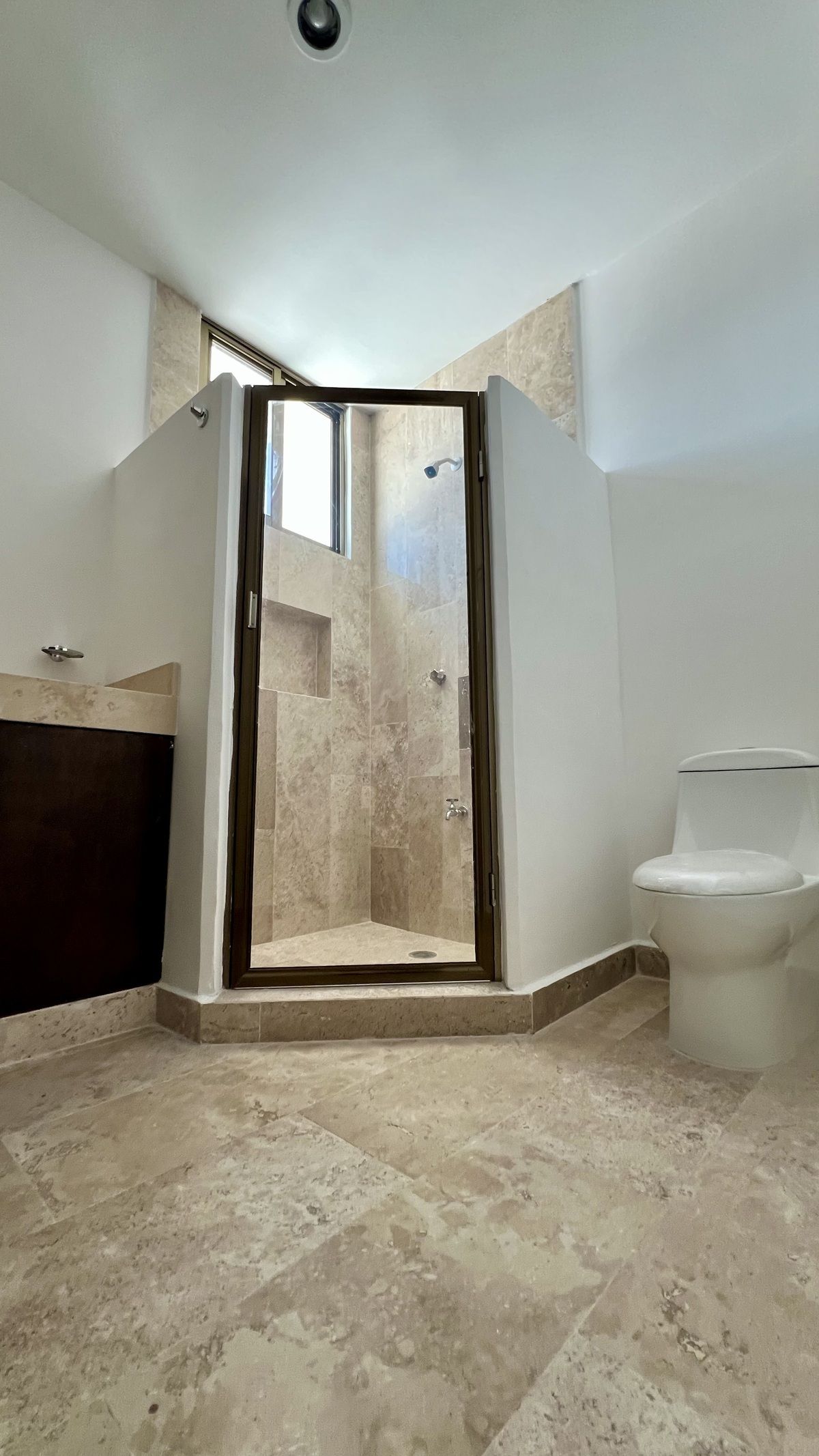 14 de 24: Baño recámara 2