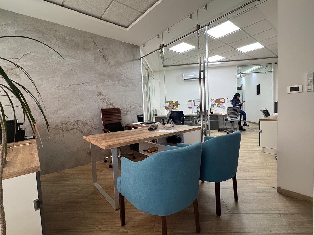 Sala Comercial em Hacienda de Valle Escondido, Atizapán de Zaragoza, foto 12 de 19