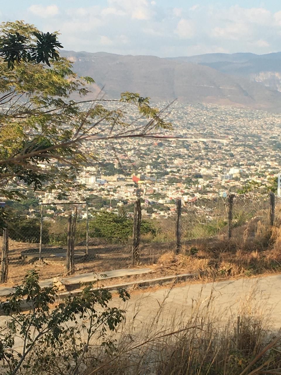 A Precio Irrepetible Invierte en Terreno de Uso Residencial en Mactumatzá. - foto 1