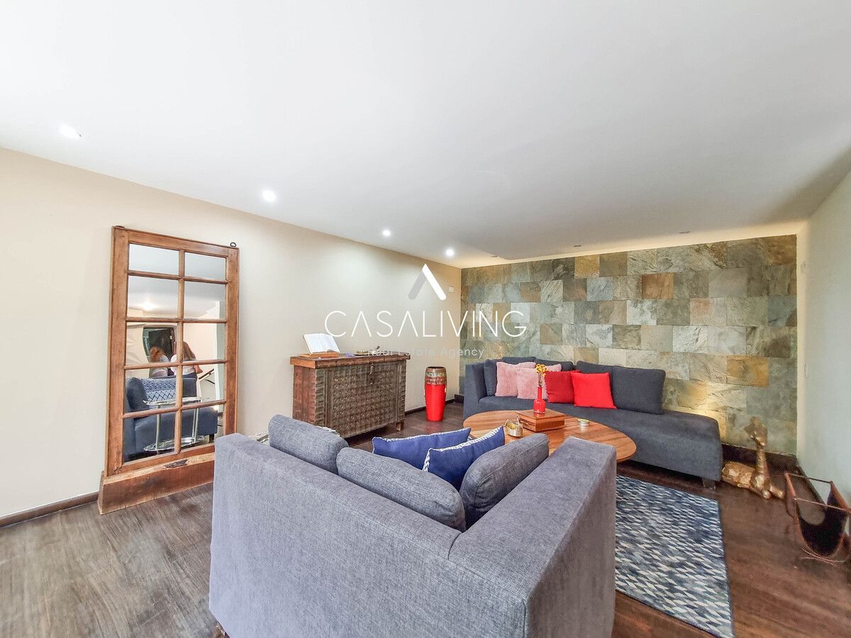 3 de 28: Sala