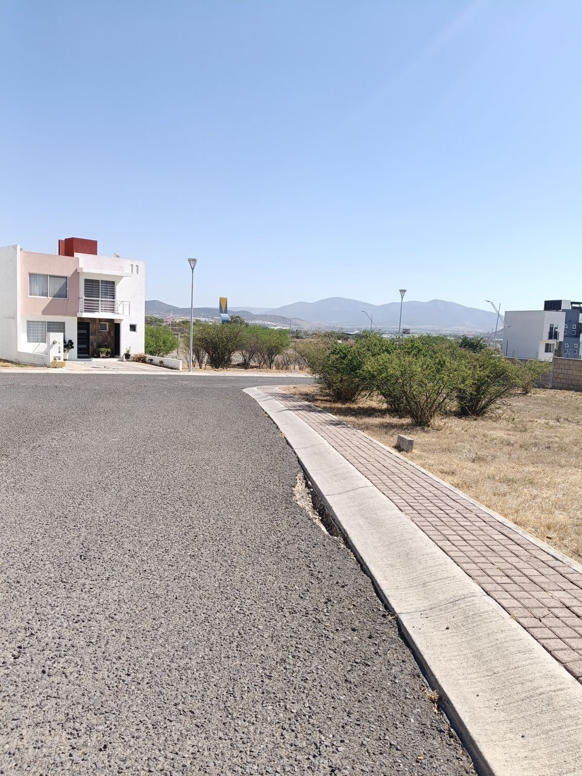 13 de 16