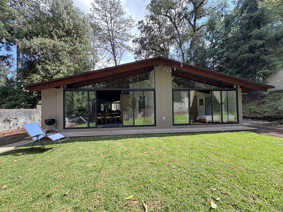 CASA EN VENTA/RENTA EN CERRO GORDO VALLE DE BRAVO, foto 1 de 18