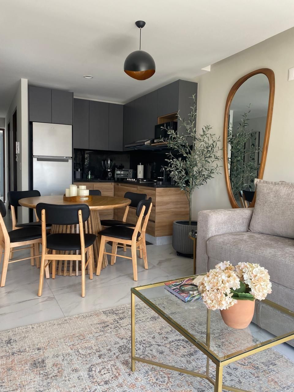 4 de 14: Sala y cocina