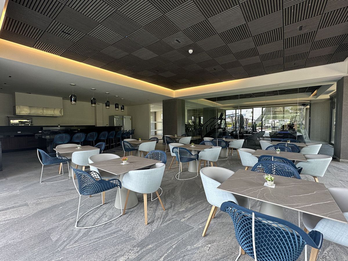 27 de 45: SNACK BAR
