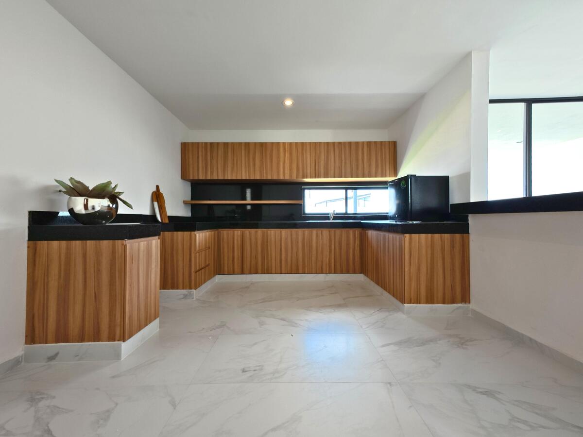 8 of 23: COCINA DE REGALO