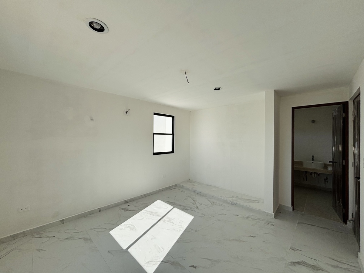 22 de 25: Habitación #3