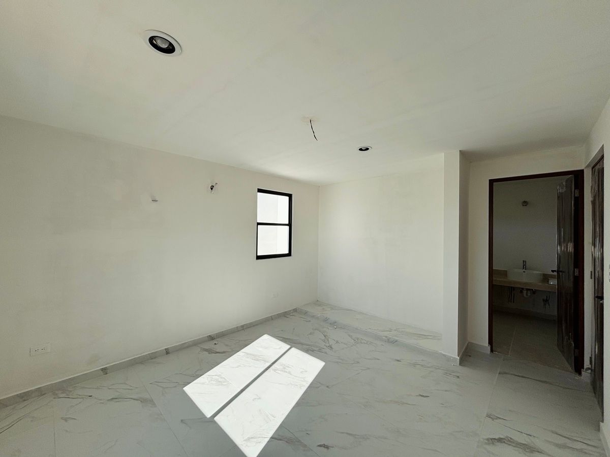 28 de 31: Habitación #3