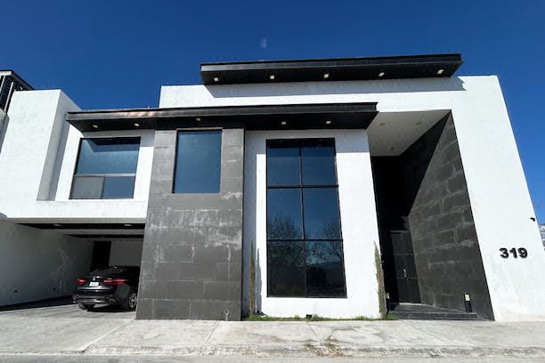 Casa en Venta en Residencial Torrealta