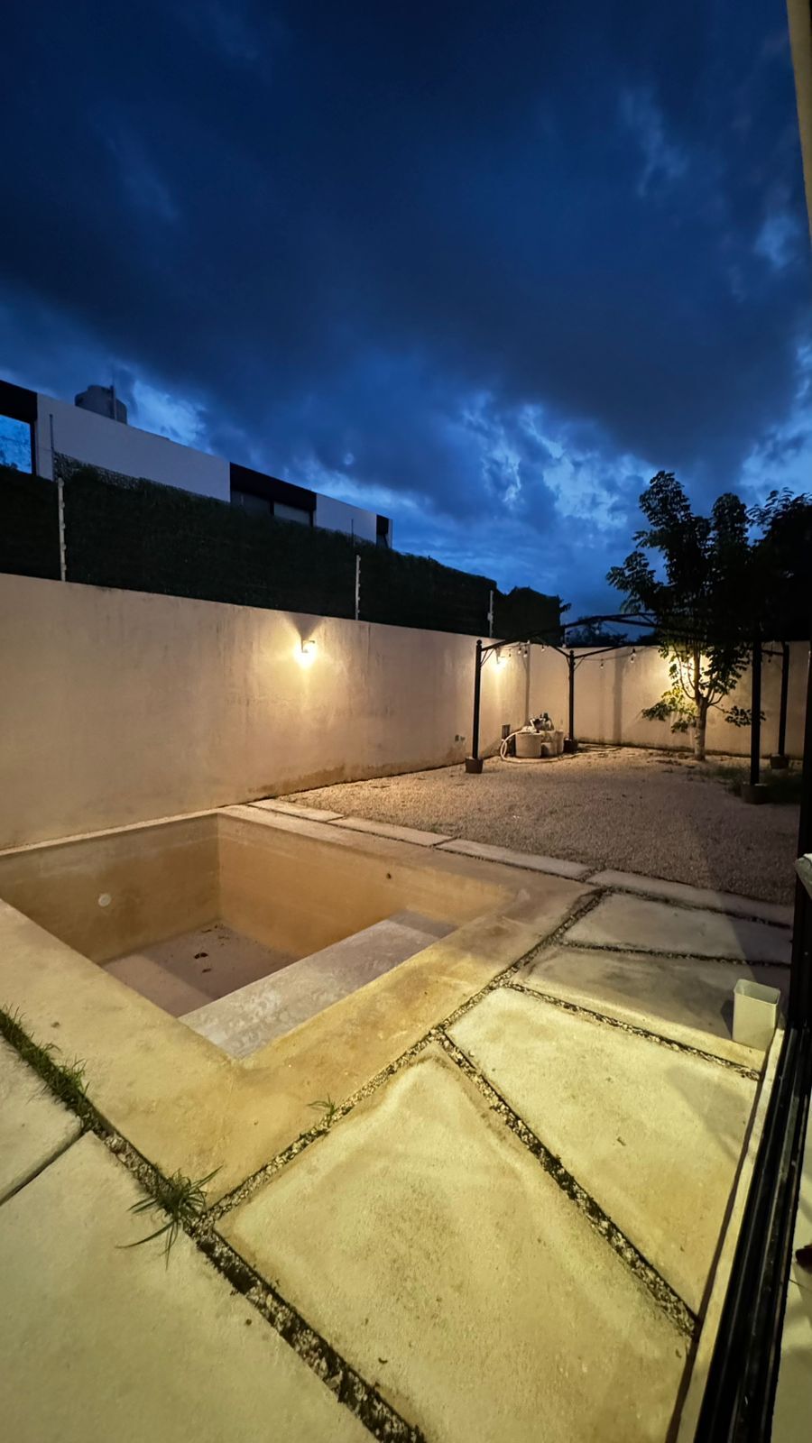 9 de 16