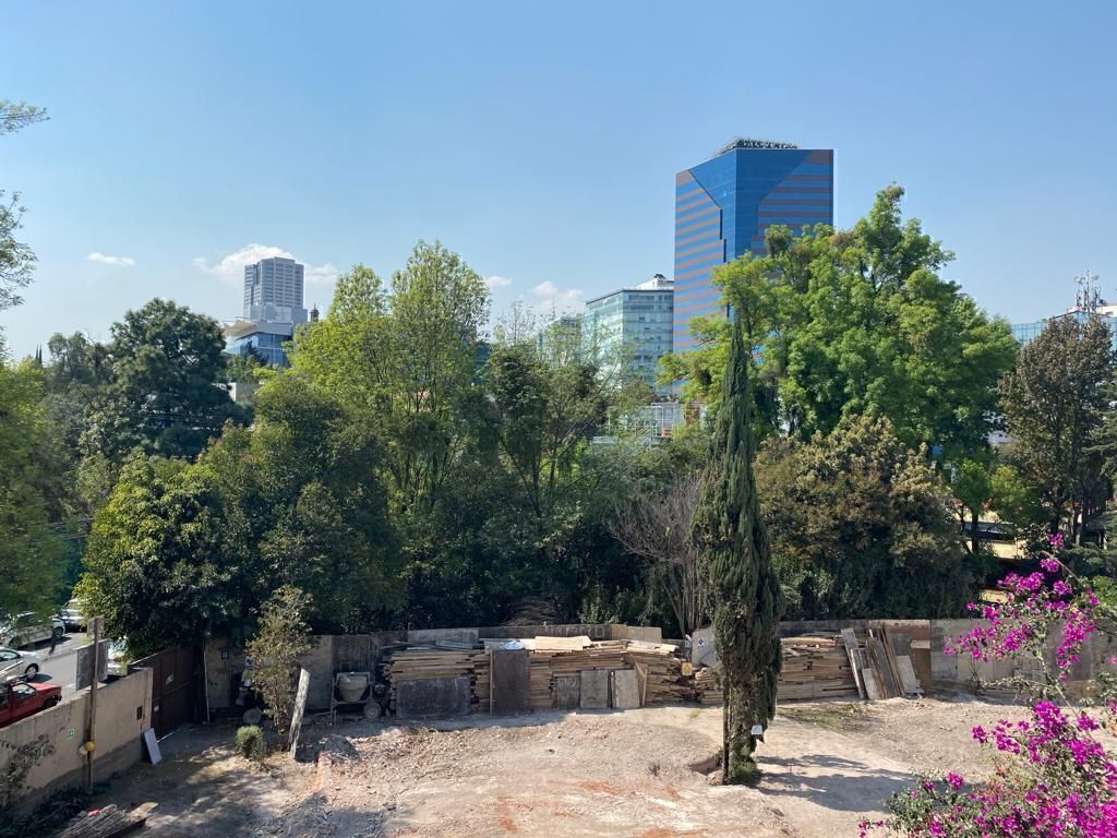 Terreno en venta Montes Urales, Lomas de Chapultepec. Uso de Suelo, 868 M² - foto 3