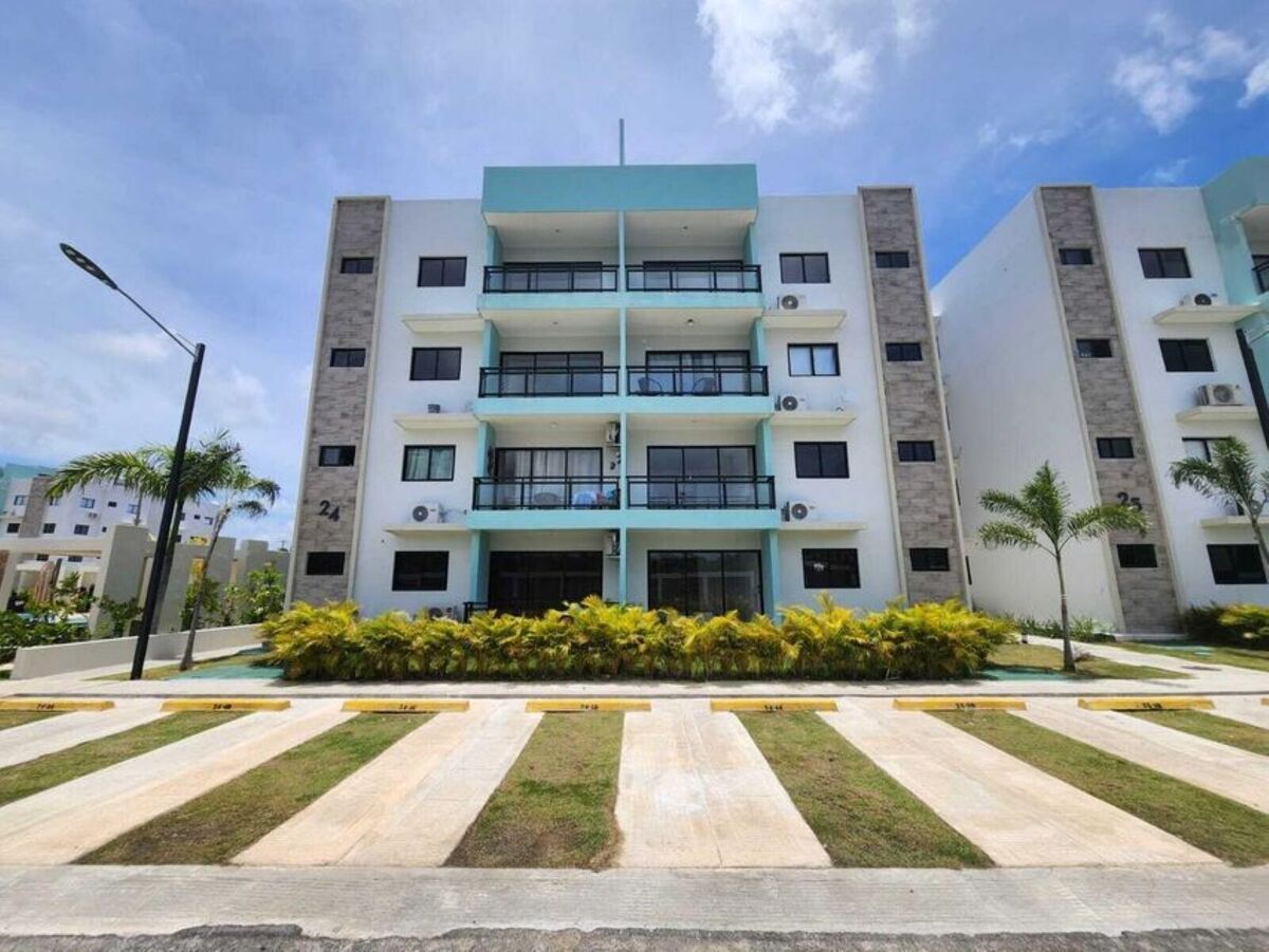5 of 11: Edificio