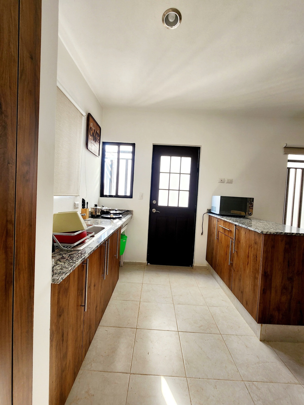 3 of 10: Cocina integral