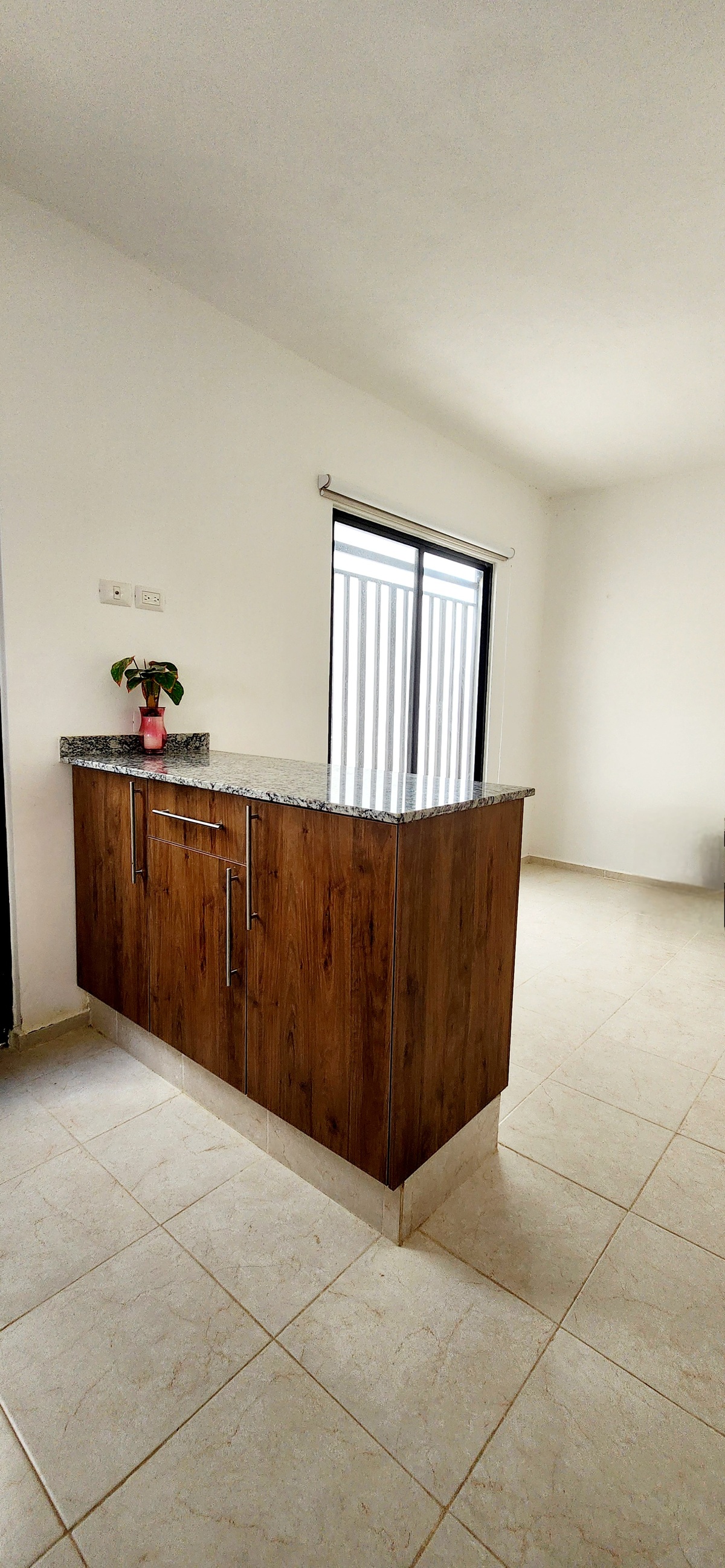 2 de 14: Barra desayunadora