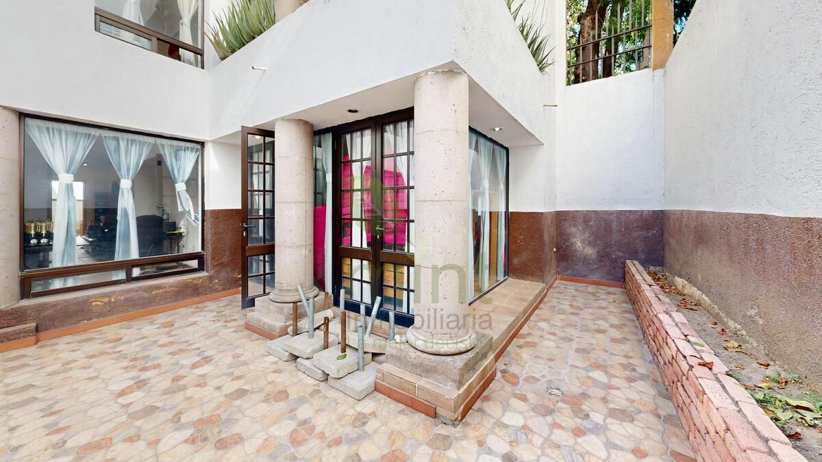 4 de 21: Patio