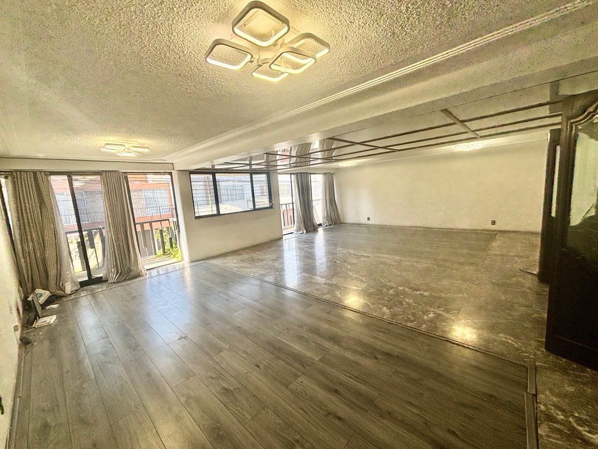 20 de 42: Estancia sala-comedor