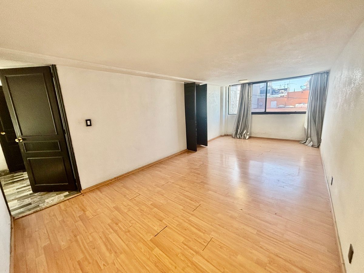 33 de 42: Recámara principal