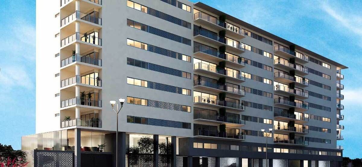 2 of 22: Frente de edificio